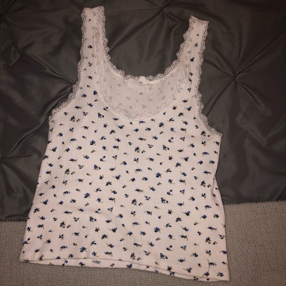 Tilly's Tops - tillys